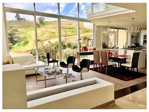 Πολυτελή κατοικία σε Μεδεγίν, Medellín