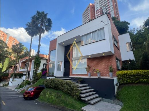 Casa de lujo en Sabaneta, La Estrella