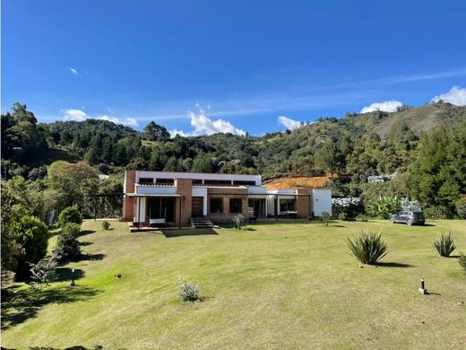 Luxury home in Guarne, Departamento de Antioquia