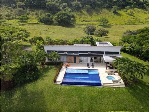 Gutshaus oder Landhaus in Tarso, Departamento de Antioquia