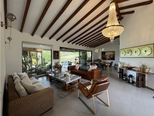 Luksusowy dom w La Ceja, Departamento de Antioquia