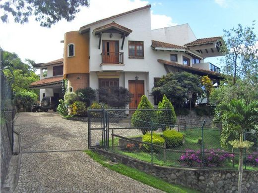 Köy evi Cali, Departamento del Valle del Cauca