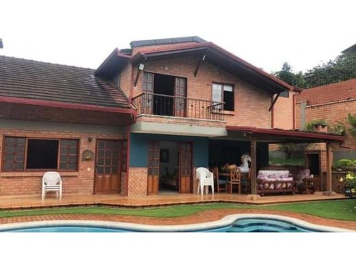 Luxury home in Bucaramanga, Departamento de Santander