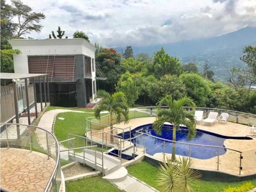 Quinta rústica - Girardota, Departamento de Antioquia