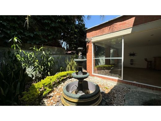 豪宅  麦德林, Medellín