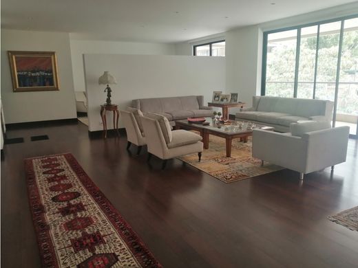 Apartment / Etagenwohnung in Bogotá, Bogotá  D.C.