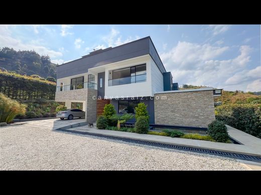 Country House in Retiro, Departamento de Antioquia