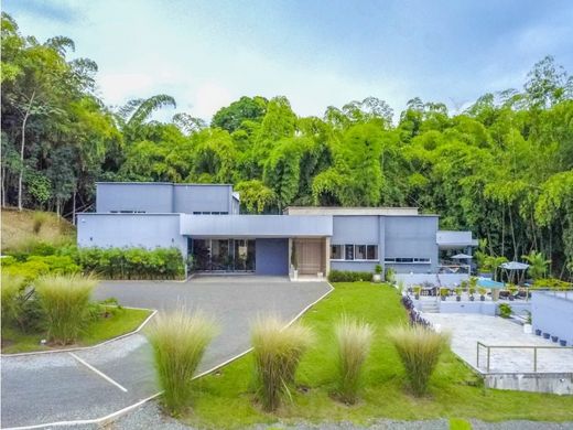 Propriété de campagne à Pereira, Departamento de Risaralda