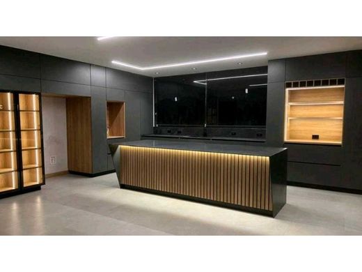 컨트리하우스 / La Ceja, Departamento de Antioquia