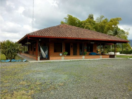 Quinta rústica - Santa Rosa de Cabal, Departamento de Risaralda