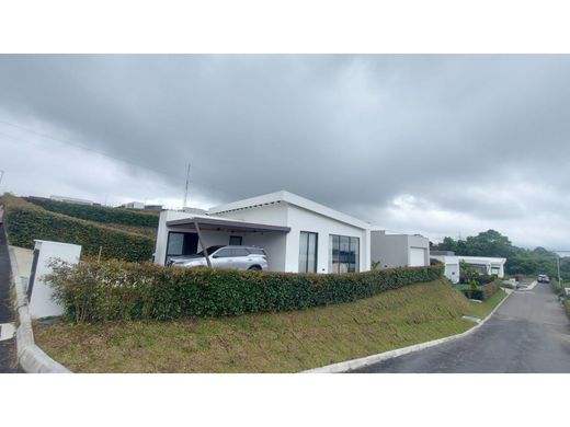 ‏בתי כפר ב  Armenia, Quindío Department