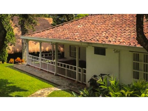 Farmhouse in Copacabana, Departamento de Antioquia