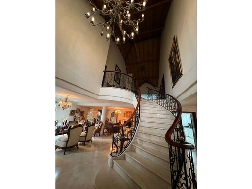 Luxury home in Medellín, Departamento de Antioquia