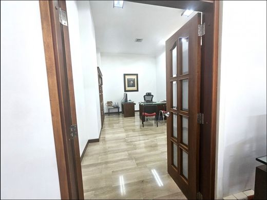 Офис, Cali, Departamento del Valle del Cauca