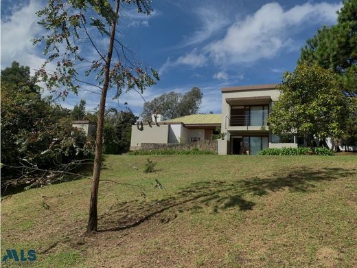 Casa de lujo en Envigado, Departamento de Antioquia