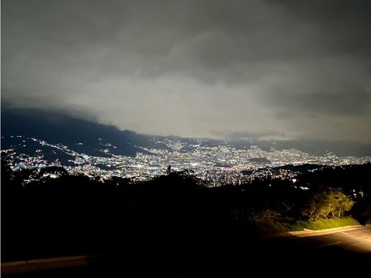 Luxury home in Medellín, Departamento de Antioquia