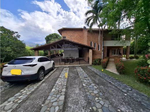 Landsitz in San Jerónimo, Departamento de Antioquia