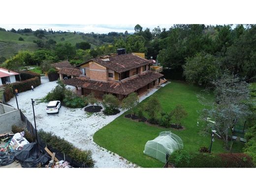 Farmhouse in Carmen de Viboral, El Carmen de Viboral