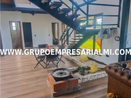 아파트 / 메데인, Medellín