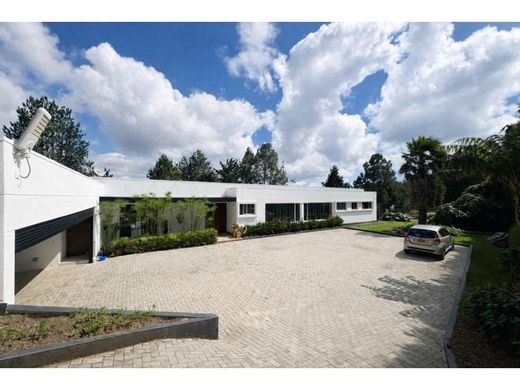 Casa de campo en Medellín, Departamento de Antioquia