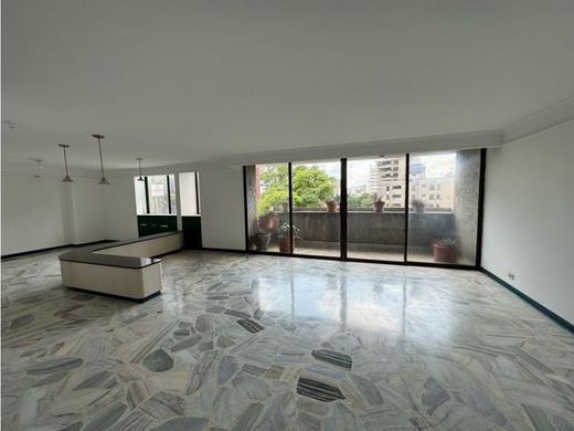 Apartment / Etagenwohnung in Cali, Departamento del Valle del Cauca