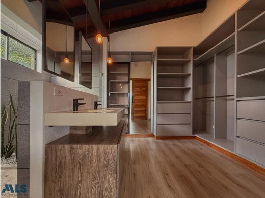 منزل ﻓﻲ El Bagre, Departamento de Antioquia