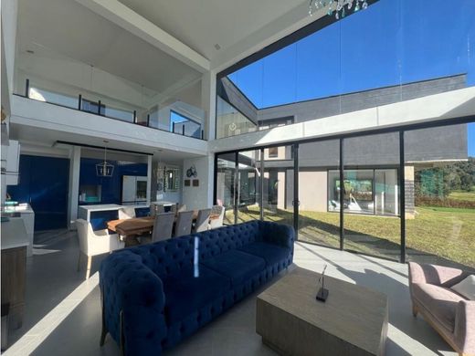 Luxus-Haus in Envigado, Departamento de Antioquia