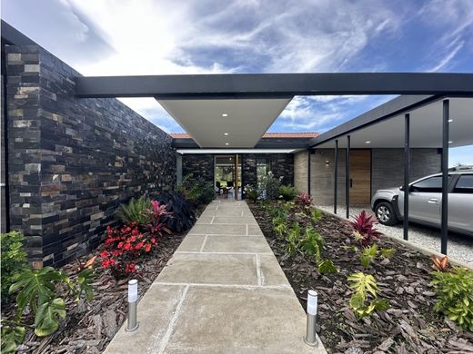 Εξοχική κατοικία σε La Ceja, Departamento de Antioquia