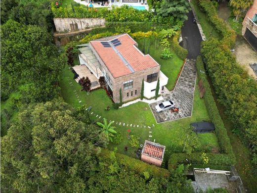 Casa de campo en Envigado, Departamento de Antioquia