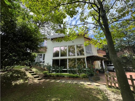 Country House in Envigado, Departamento de Antioquia