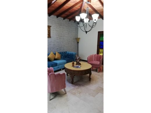 豪宅  Envigado, Departamento de Antioquia