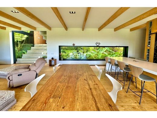 منزل ﻓﻲ ميديلين, Medellín