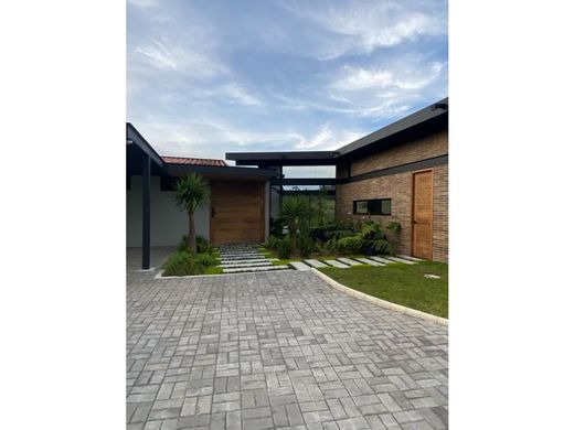 Casa de lujo en Retiro, Departamento de Antioquia