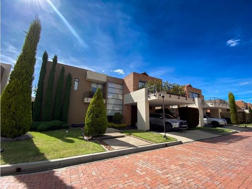 Luxus-Haus in Cajicá, Departamento de Cundinamarca