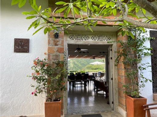 Ρουστίκ ή αγροικία σε Sopetrán, Liborina