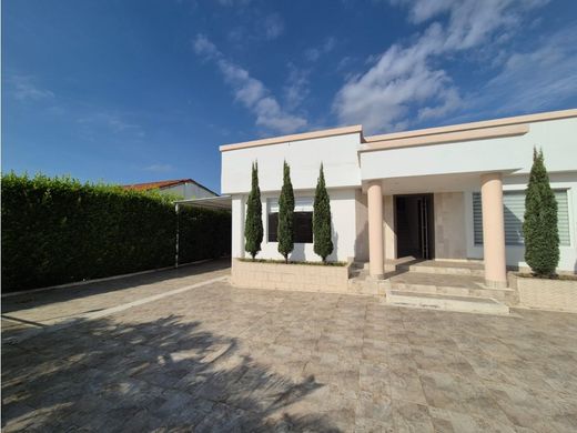 Country House in Santiago de Cali, Cali