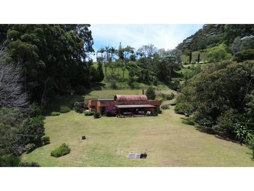 Luksusowy dom w La Ceja, Departamento de Antioquia