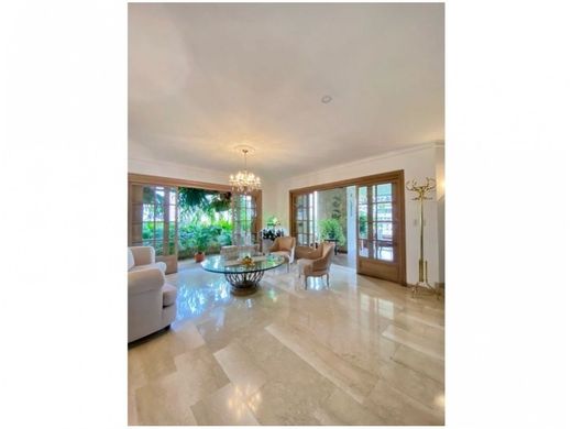 豪宅  卡利, Cali