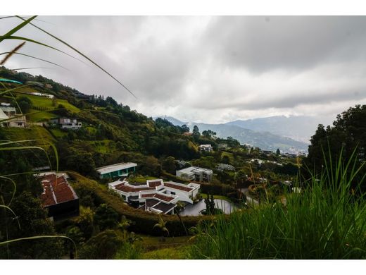 Terreno en Envigado, Departamento de Antioquia