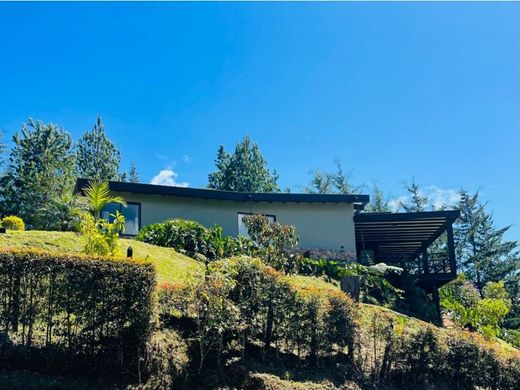 Country House in Retiro, Departamento de Antioquia