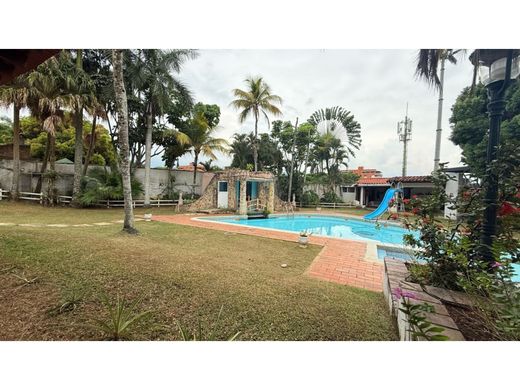 Cali, Departamento del Valle del Caucaの高級住宅