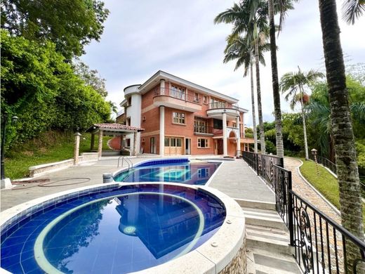 郊区住宅  Pereira, Departamento de Risaralda