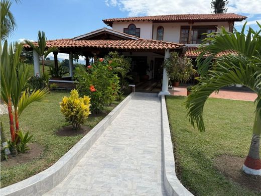 Элитный дом, Alcalá, Departamento del Valle del Cauca