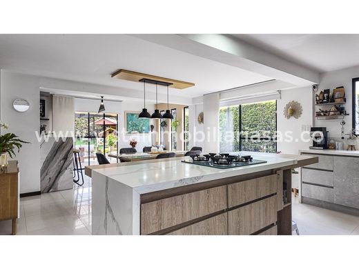 Luxury home in Villamaría, Departamento de Caldas