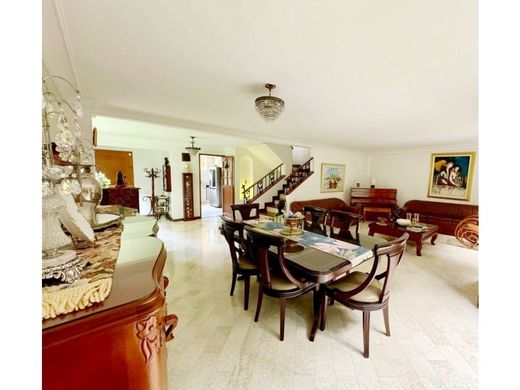 Luxus-Haus in Medellín, Departamento de Antioquia