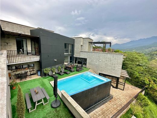 Casale a Cali, Departamento del Valle del Cauca