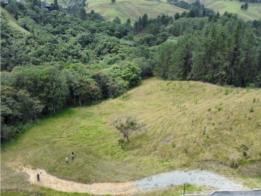 أرض ﻓﻲ Envigado, Departamento de Antioquia