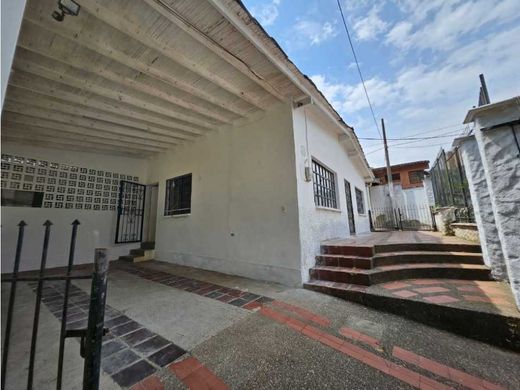 Grond in Medellín, Departamento de Antioquia