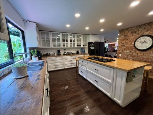 Country House in Retiro, Departamento de Antioquia