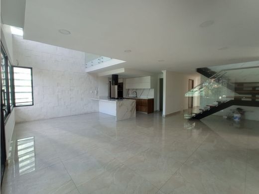 阁楼  麦德林, Medellín